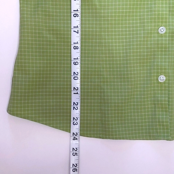 Eddie Bauer Wrinkle Resistant Stretch Button Down Short Sleeve Green Plaid shirt - Picture 7 of 7